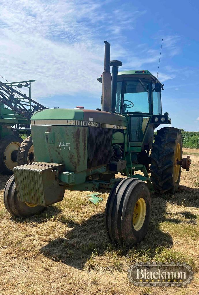 Image of John Deere 4840 Image 1