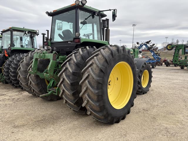 Image of John Deere 4850 equipment image 3