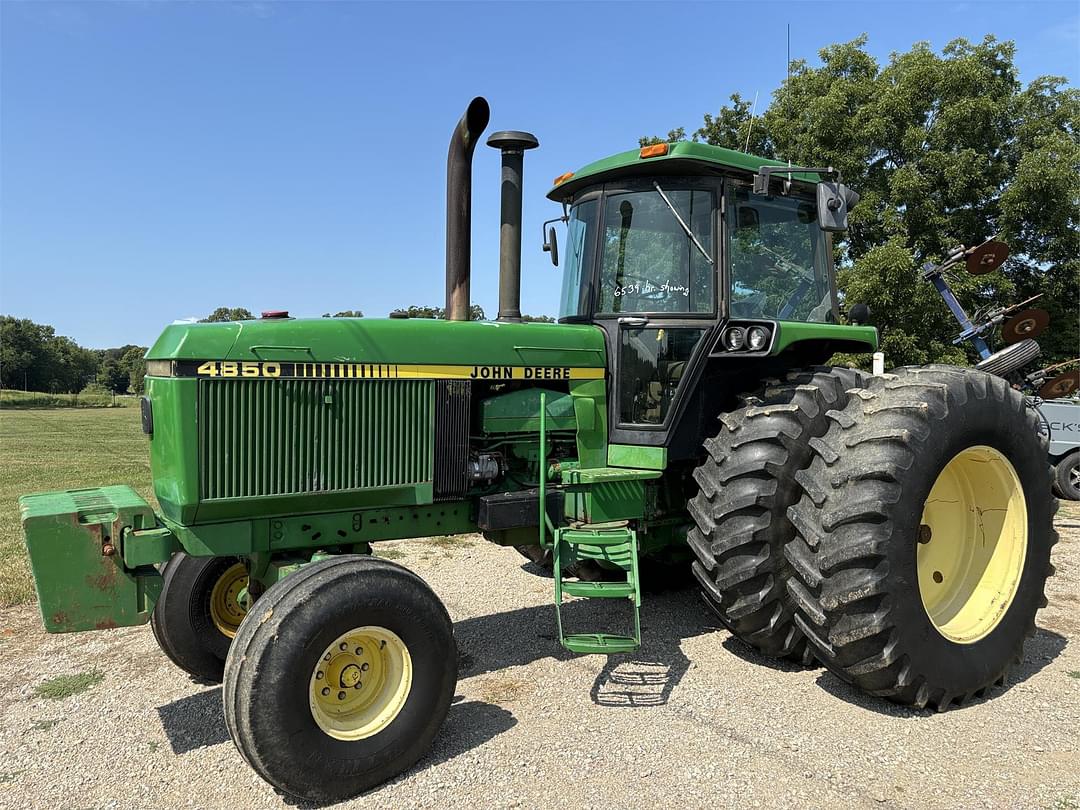 Image of John Deere 4850 Primary image