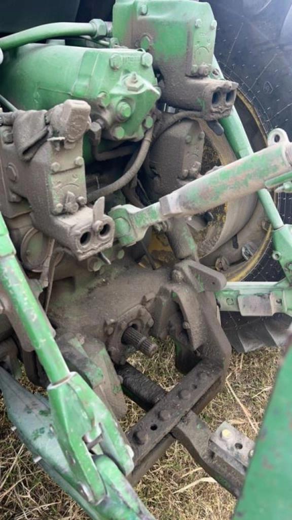 Image of John Deere 4850 equipment image 4