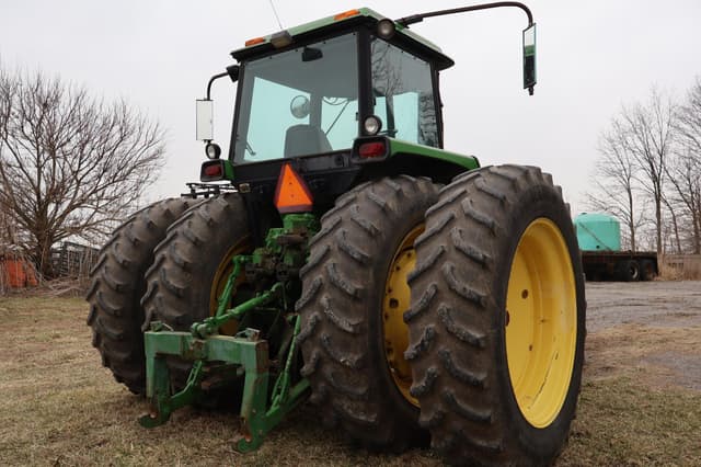 Image of John Deere 4850 equipment image 2