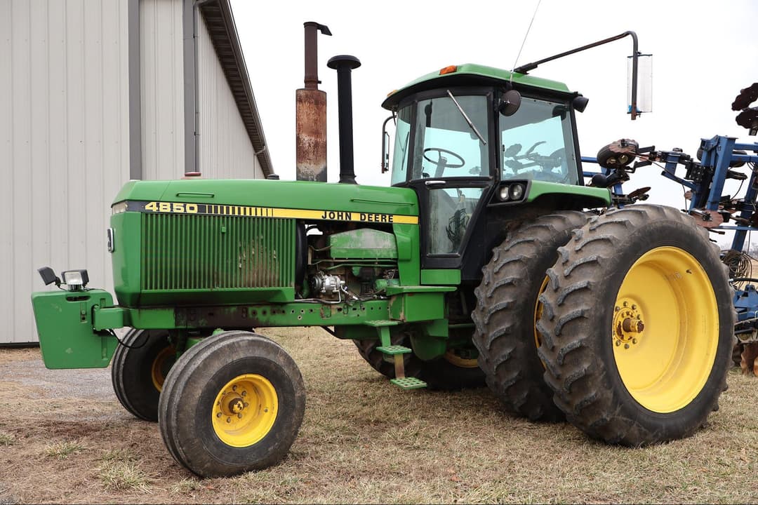 Image of John Deere 4850 Primary image