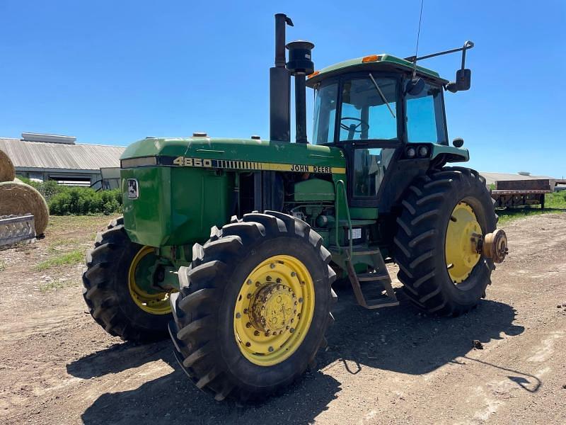Image of John Deere 4850 Primary image