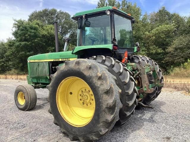 Image of John Deere 4850 equipment image 4