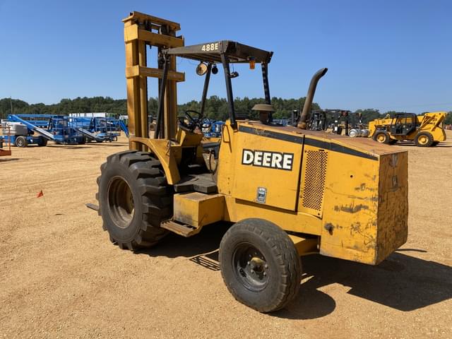Image of John Deere 488E equipment image 1