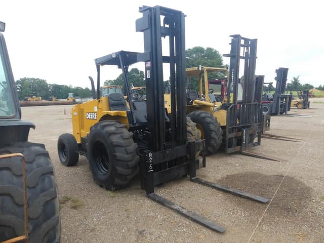 Image of John Deere 488E equipment image 1