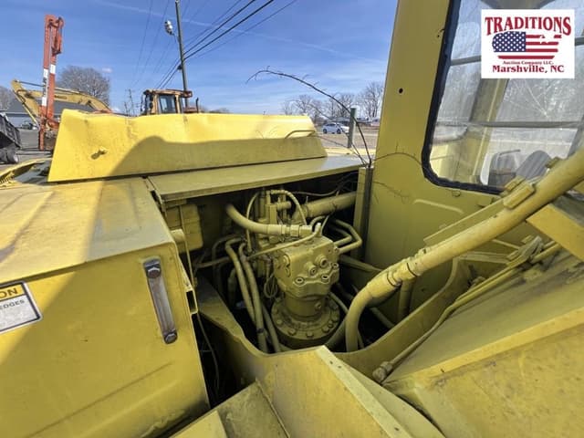 Image of John Deere 490D equipment image 4