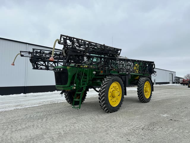 Image of John Deere 4920 equipment image 1