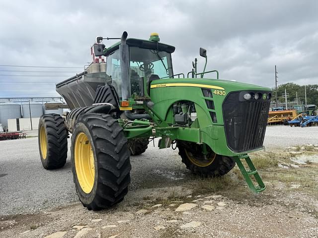 Image of John Deere 4930 equipment image 2