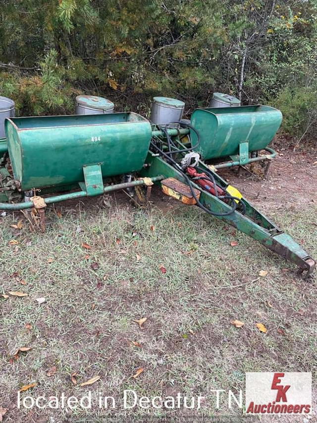 Image of John Deere 494 equipment image 1