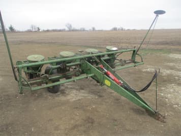 Main image John Deere 494