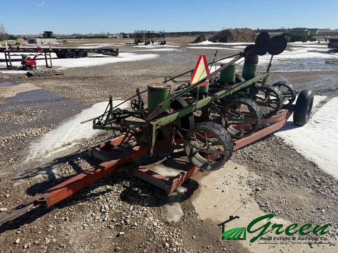 Image of John Deere 494 Primary image