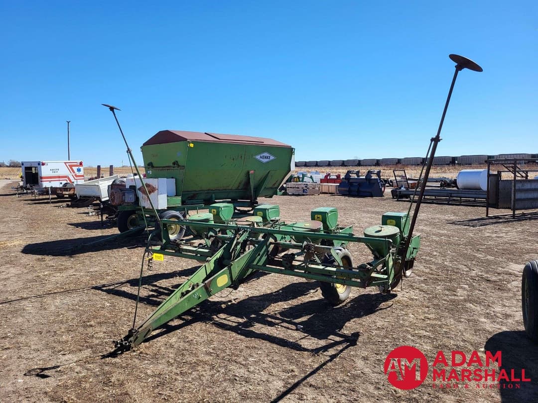 Image of John Deere 494A Primary image