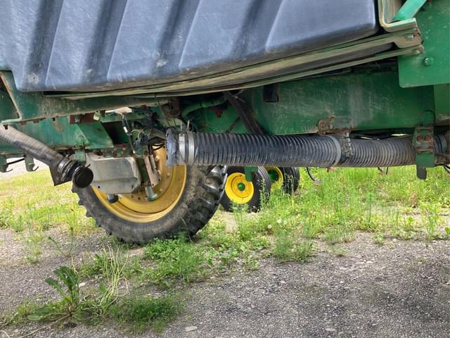 Image of John Deere 4940 equipment image 4