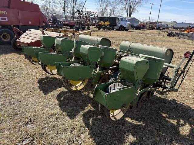Image of John Deere 494A equipment image 2