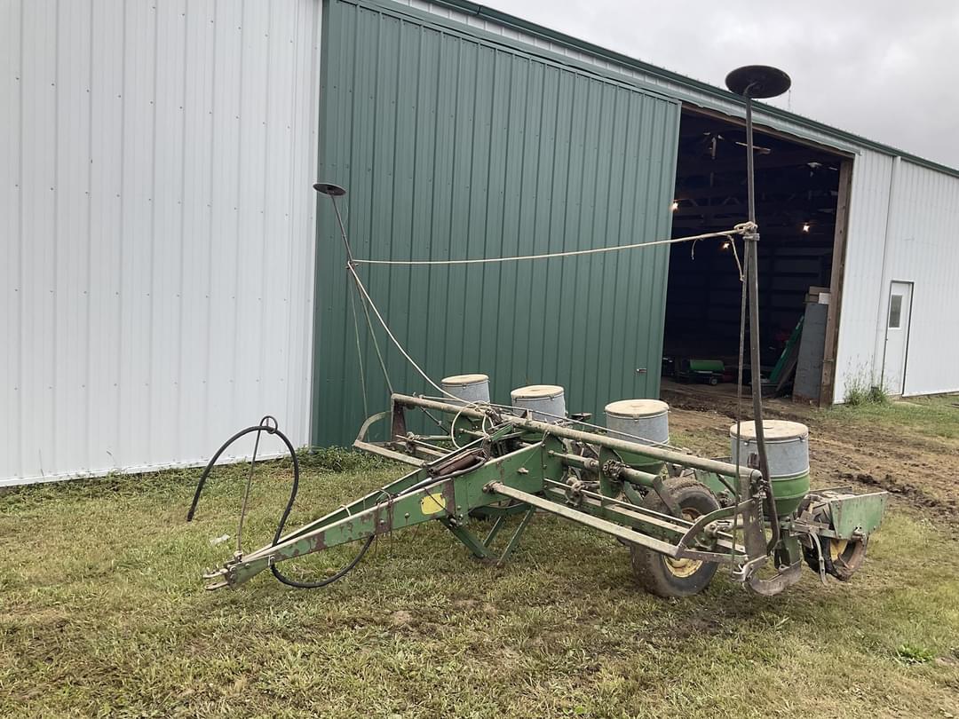 Image of John Deere 494A Primary image