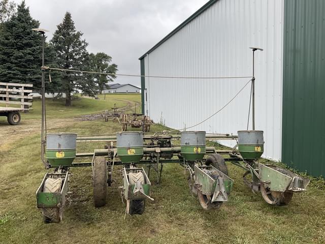 Image of John Deere 494A equipment image 3