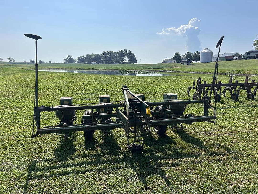 Image of John Deere 494A Image 0