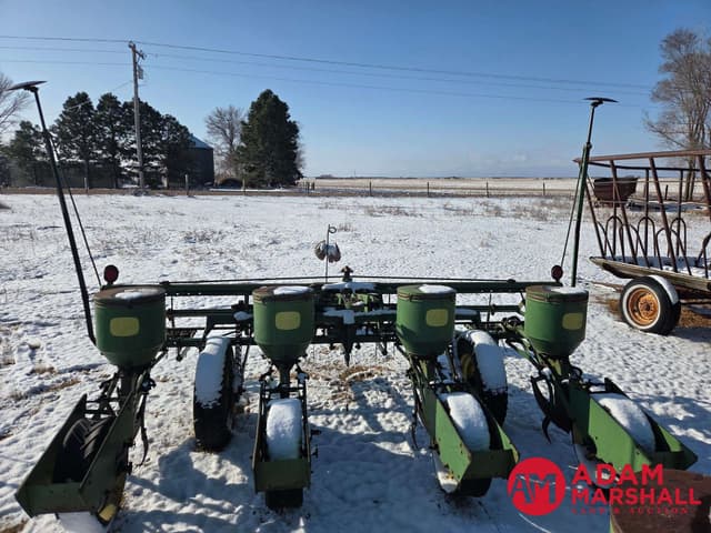 Image of John Deere 494A equipment image 3