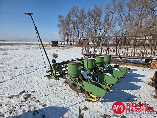 Image of John Deere 494A equipment image 2