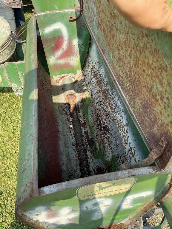 Image of John Deere 495 equipment image 3