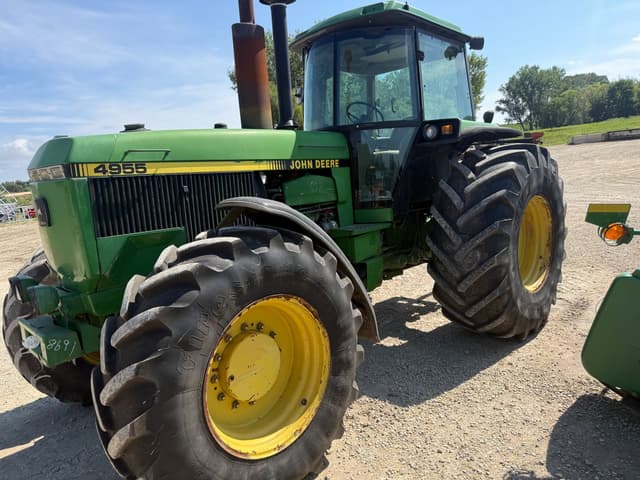Image of John Deere 4955 equipment image 1