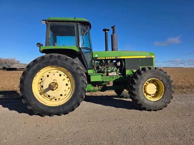 Image of John Deere 4955 equipment image 2