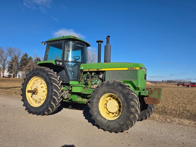 Image of John Deere 4955 equipment image 1
