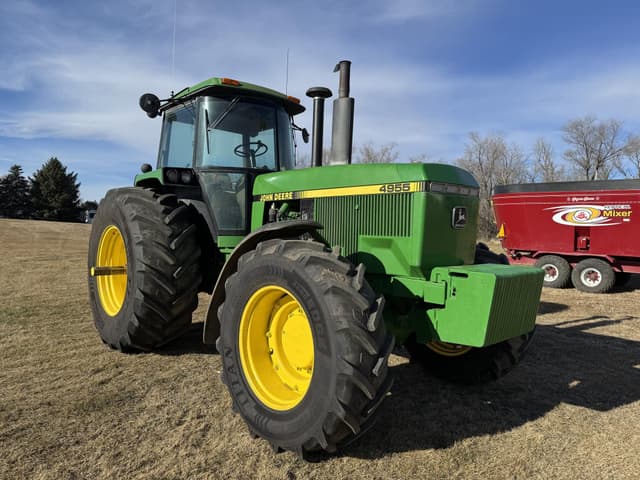 Image of John Deere 4955 equipment image 1