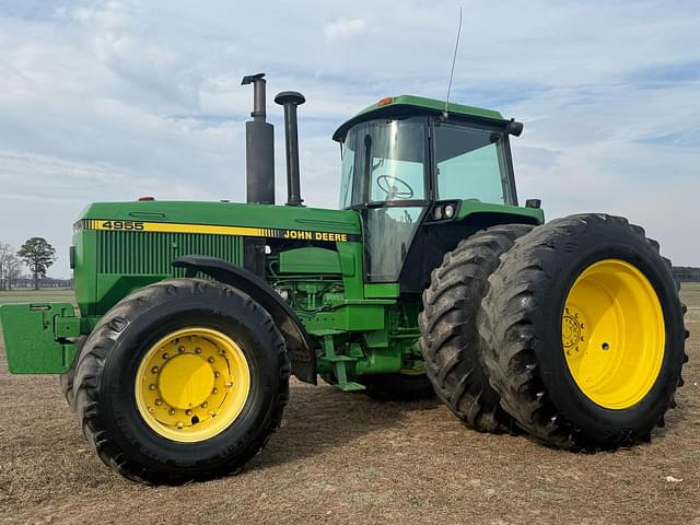 Image of John Deere 4955 equipment image 2