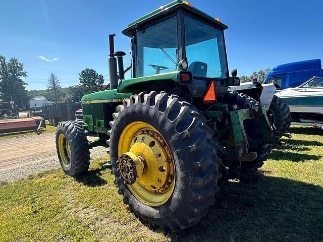 Image of John Deere 4955 equipment image 3