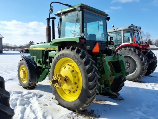 Image of John Deere 4955 equipment image 4
