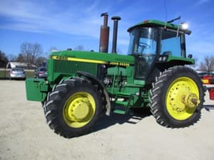 John Deere 4955 Image