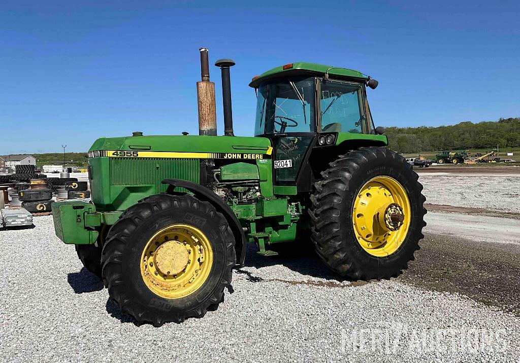 Image of John Deere 4955 Primary image