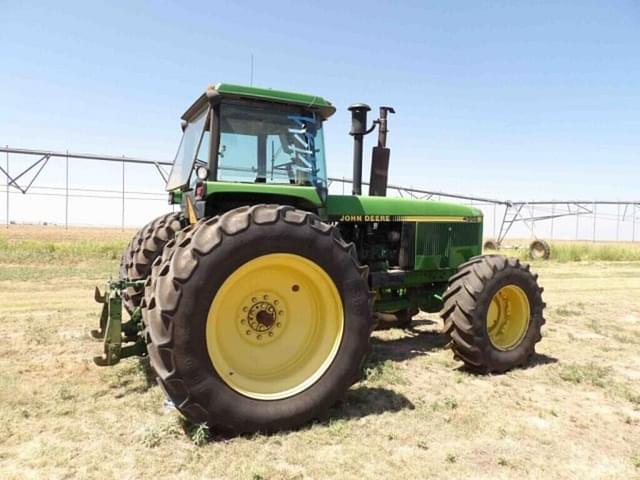 Image of John Deere 4955 equipment image 2