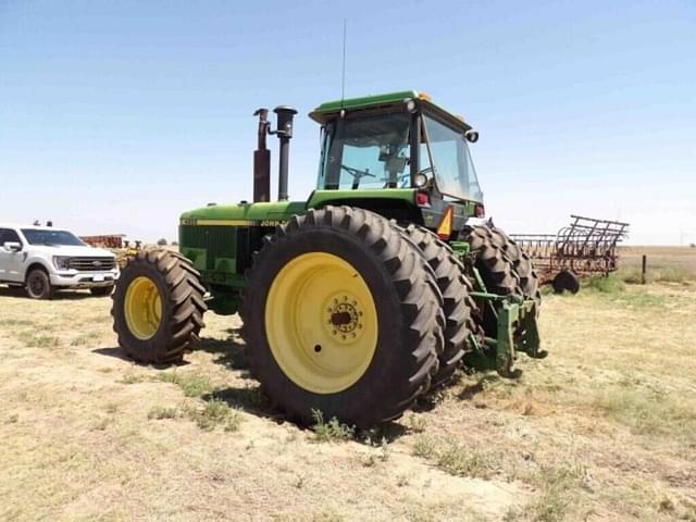 Image of John Deere 4955 equipment image 3