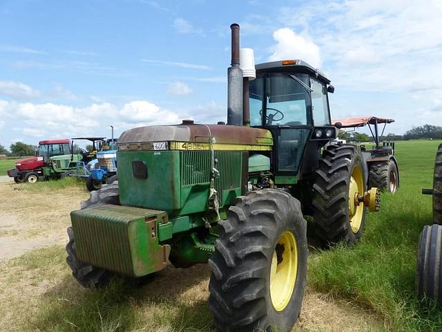 Image of John Deere 4955 equipment image 2