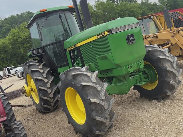 Image of John Deere 4955 equipment image 1