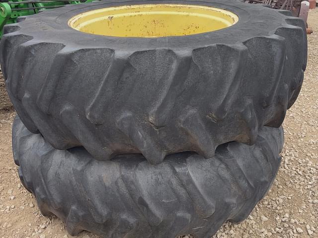 Image of John Deere 4955 equipment image 4