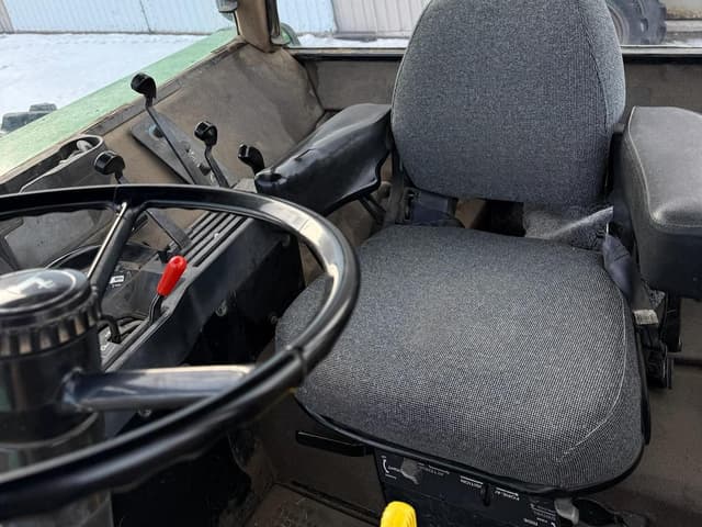 Image of John Deere 4955 equipment image 4