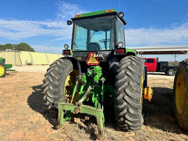 Image of John Deere 4955 equipment image 1