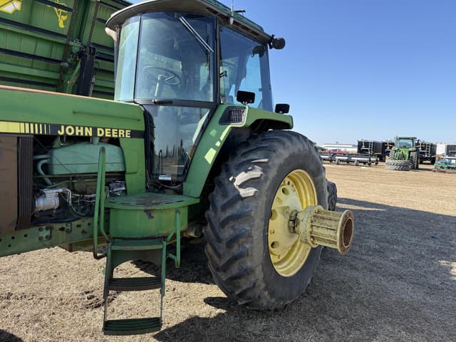 Image of John Deere 4960 equipment image 3