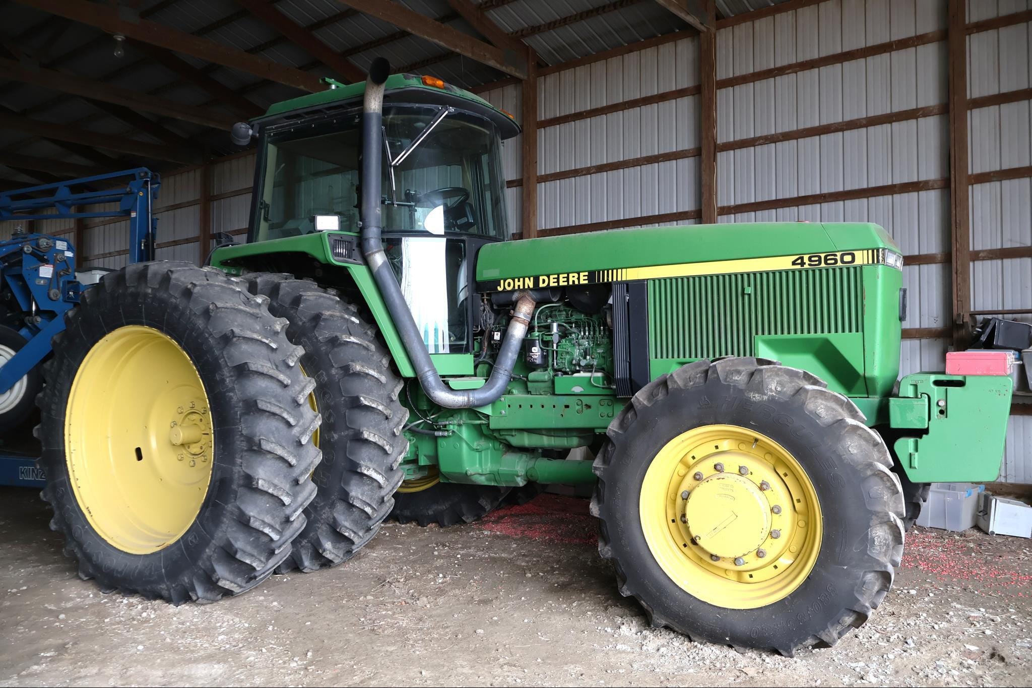 John Deere 4960 Equipment Image0