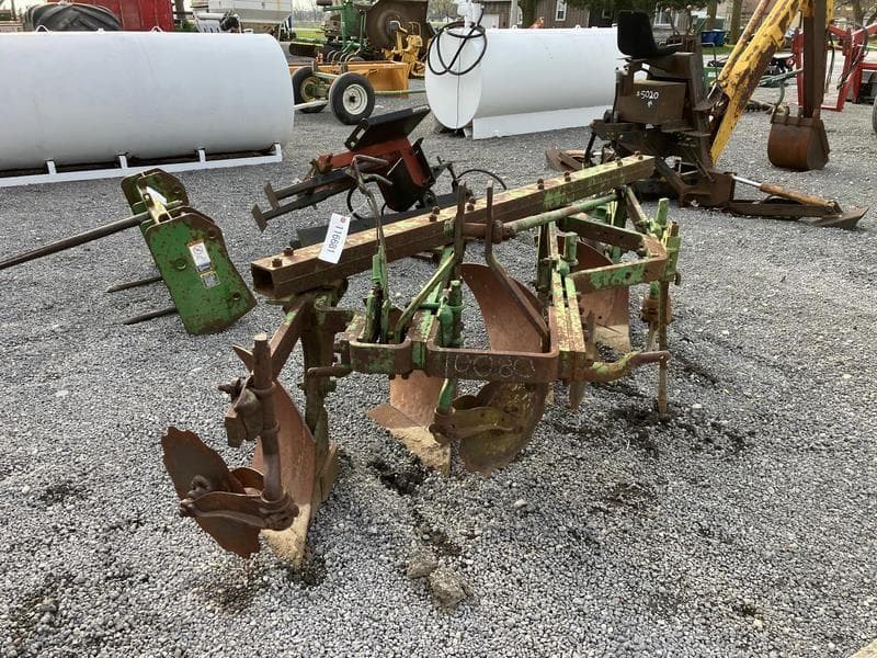 Image of John Deere 4B Image 1