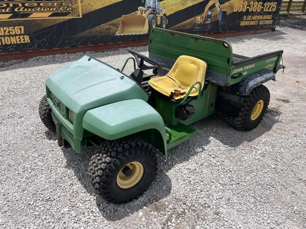 John Deere Gator Equipment Image0