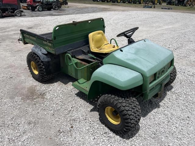 Image of John Deere Gator equipment image 3
