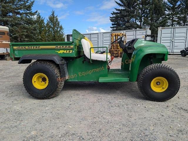 Image of John Deere Gator TX 4x2 equipment image 4