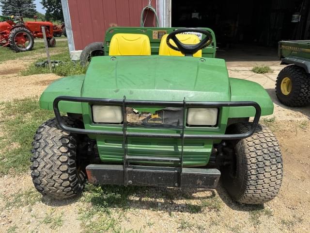 Image of John Deere Gator 4X2 equipment image 1
