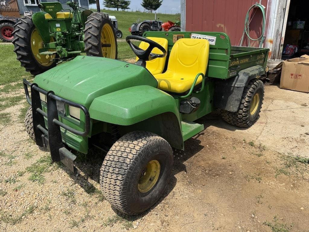 Image of John Deere Gator 4X2 Primary image