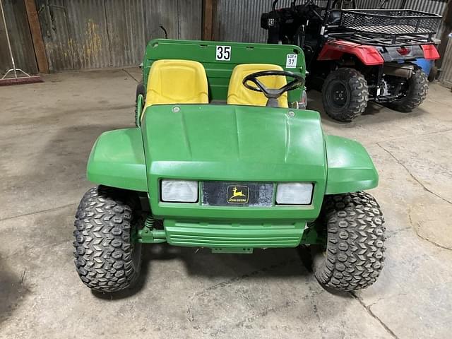 Image of John Deere Gator 4X2 equipment image 1